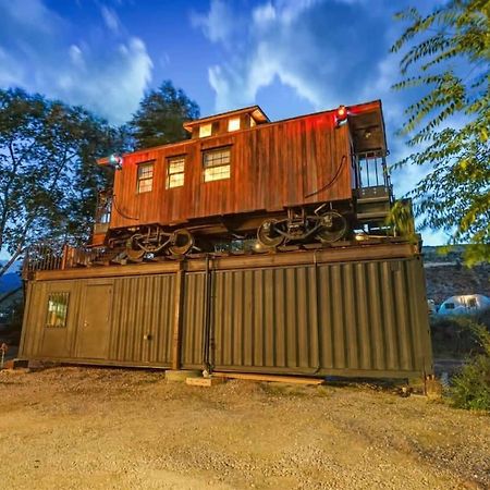 1920S Red Rock Caboose Bike Hike Explore Colorado Springs Exterior photo