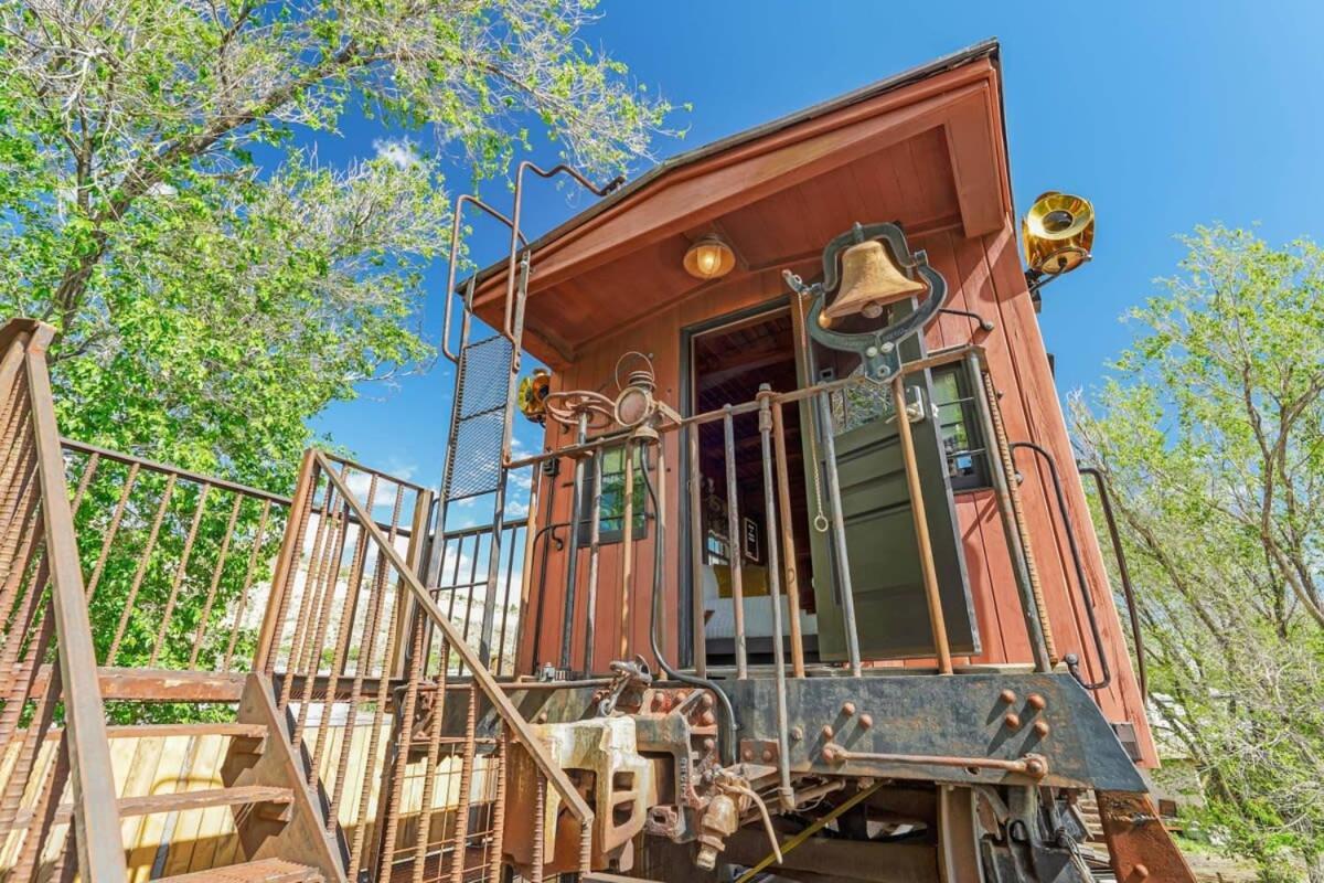 1920S Red Rock Caboose Bike Hike Explore Colorado Springs Exterior photo