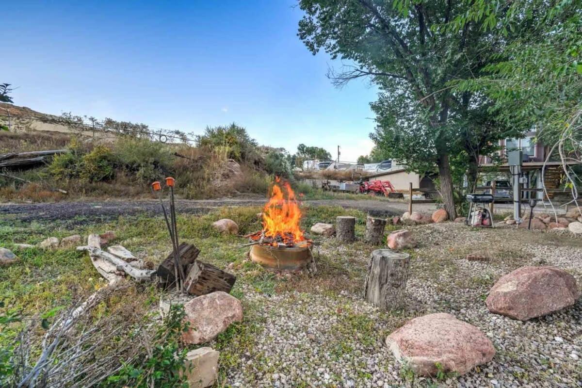 1920S Red Rock Caboose Bike Hike Explore Colorado Springs Exterior photo